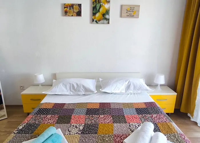 Apartments Iva