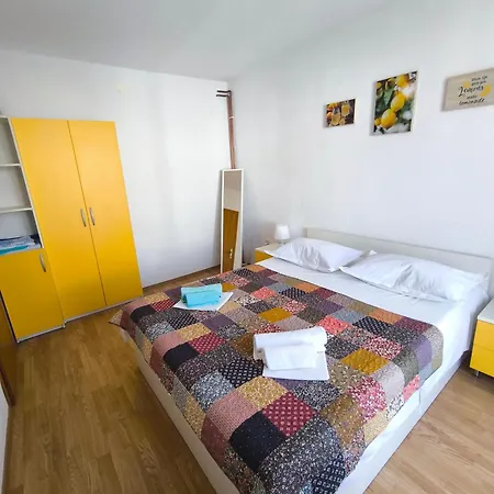 Apartments Iva Baska Voda Exterior photo