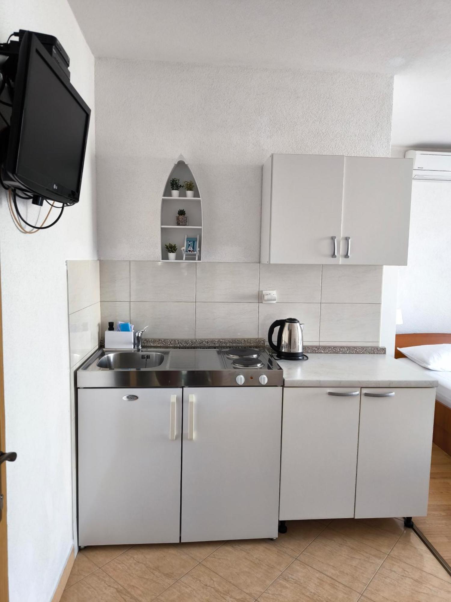 Iva Apartment